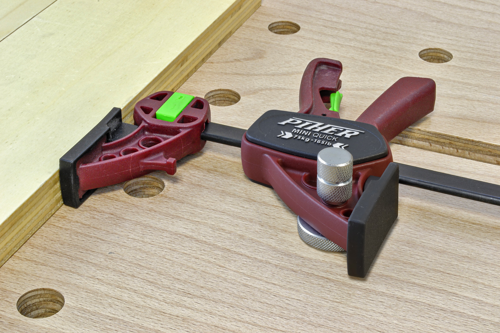 Zubehör PIHER Halterung für Mini Quick Zwingen an Werkbank  Ø19 / 20 mm