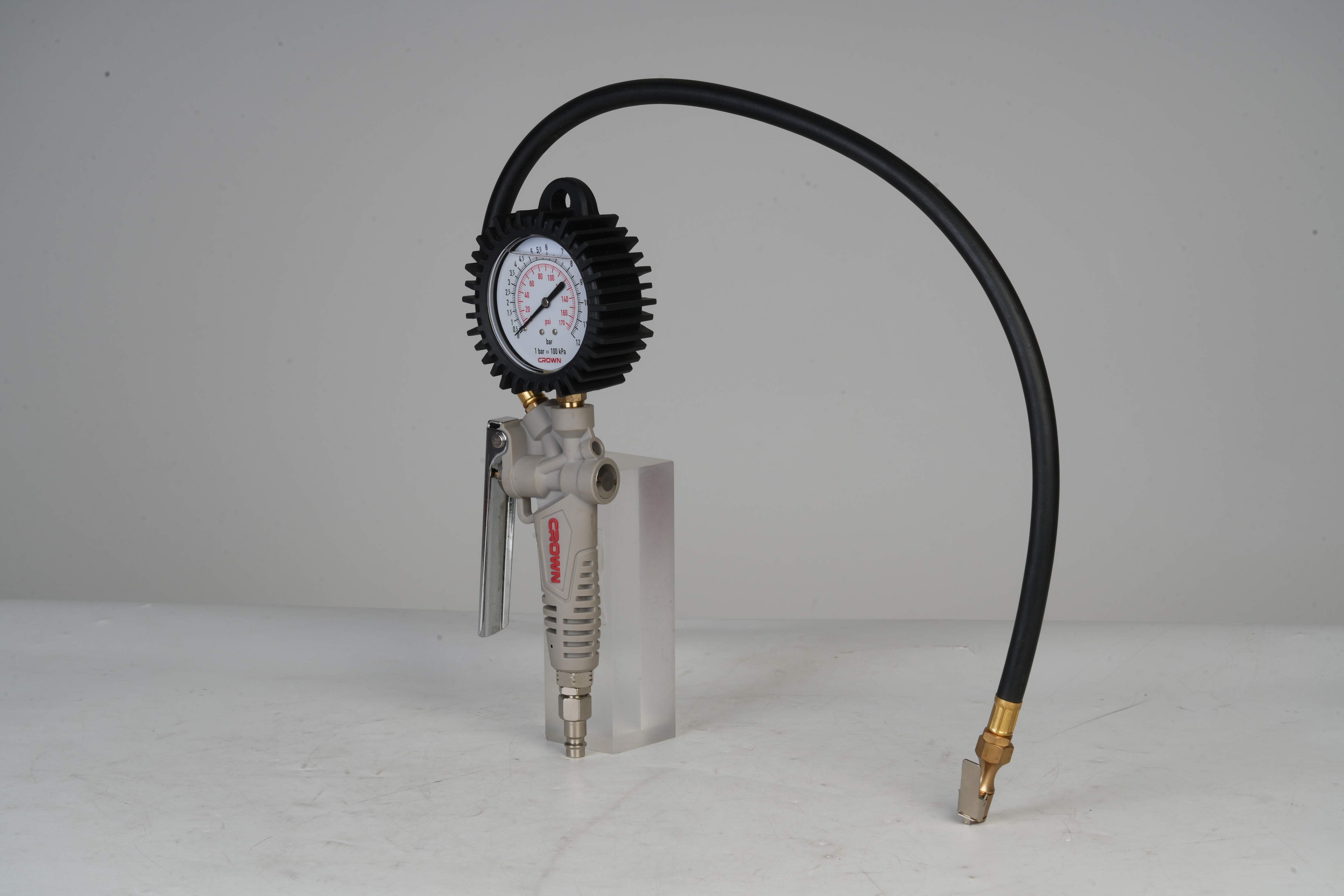 CROWN Reifendruckpistole mit Manometer