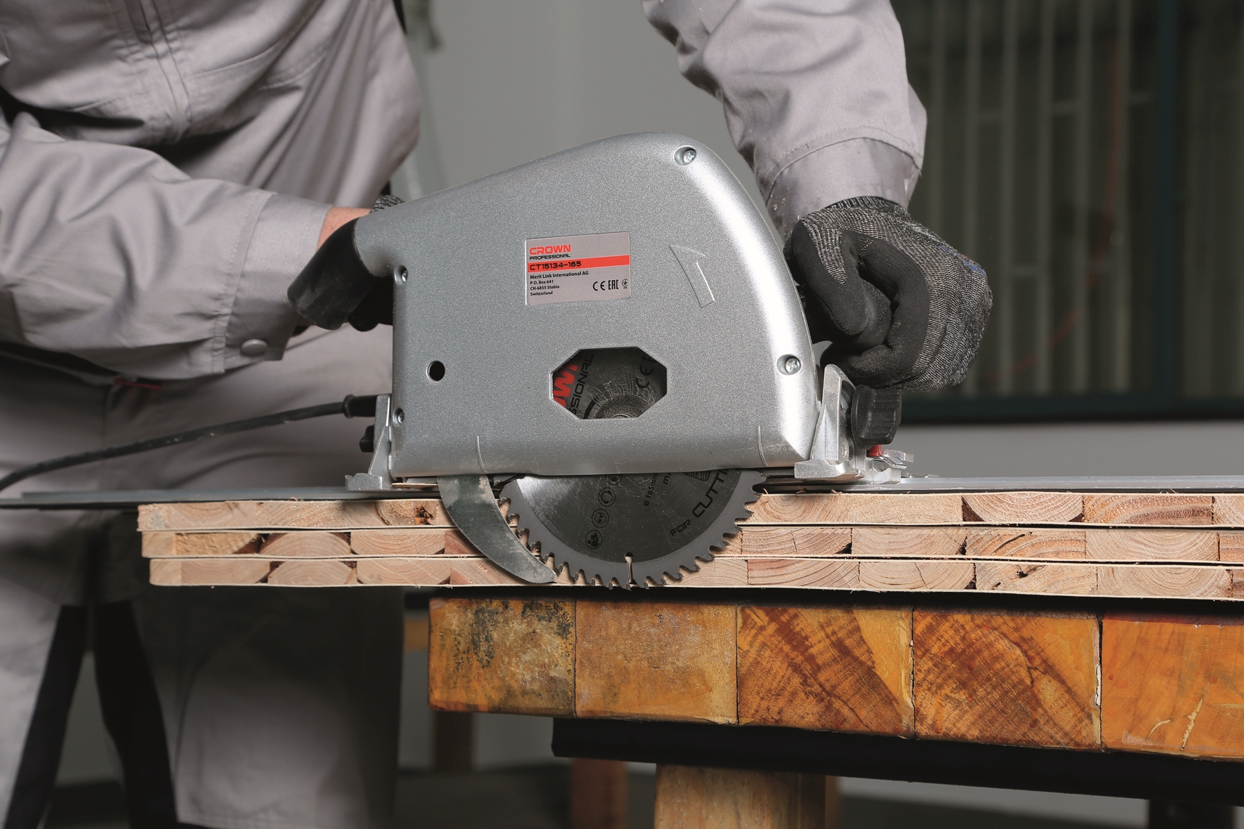 CROWN Tauchsäge 1300 W 165 mm