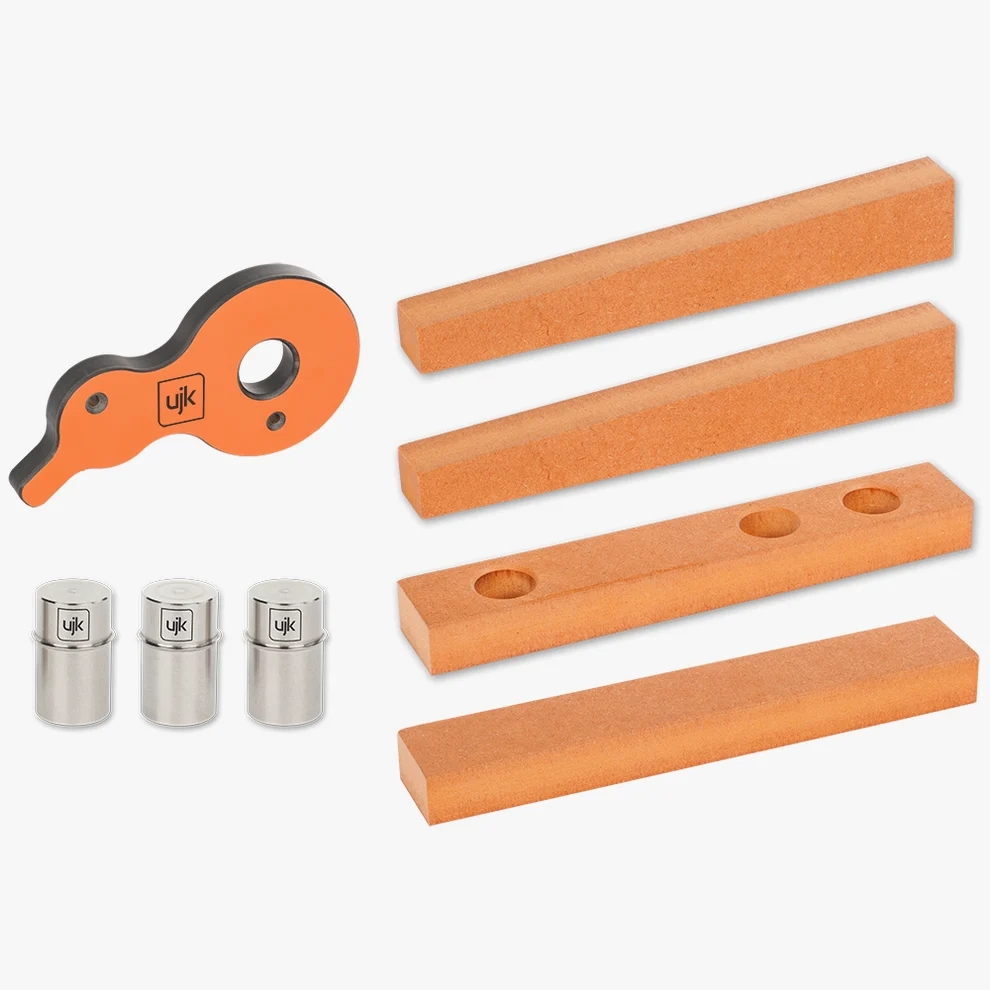 UJK Klemmset / Spannset für ø20mm Lochsystem