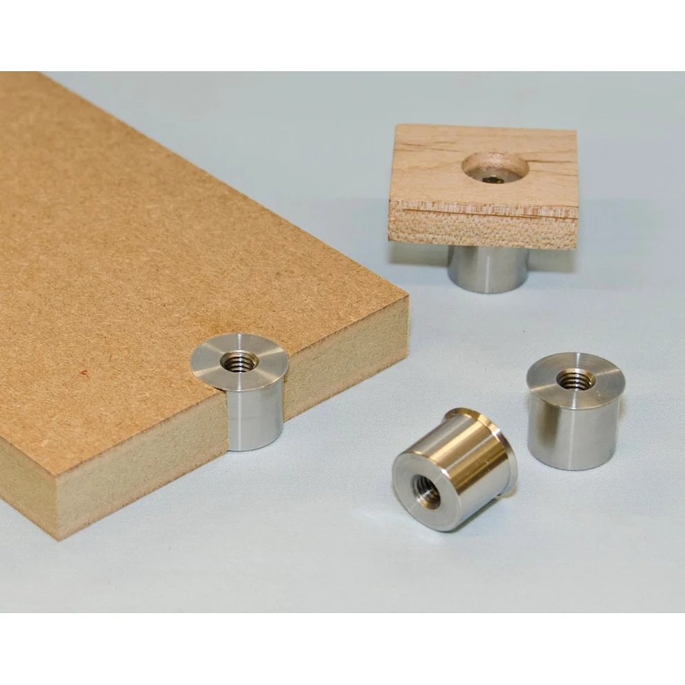 UJK M8 Gewindeeinsatz für ø20mm Lochsystem 18mm - 2er Set
