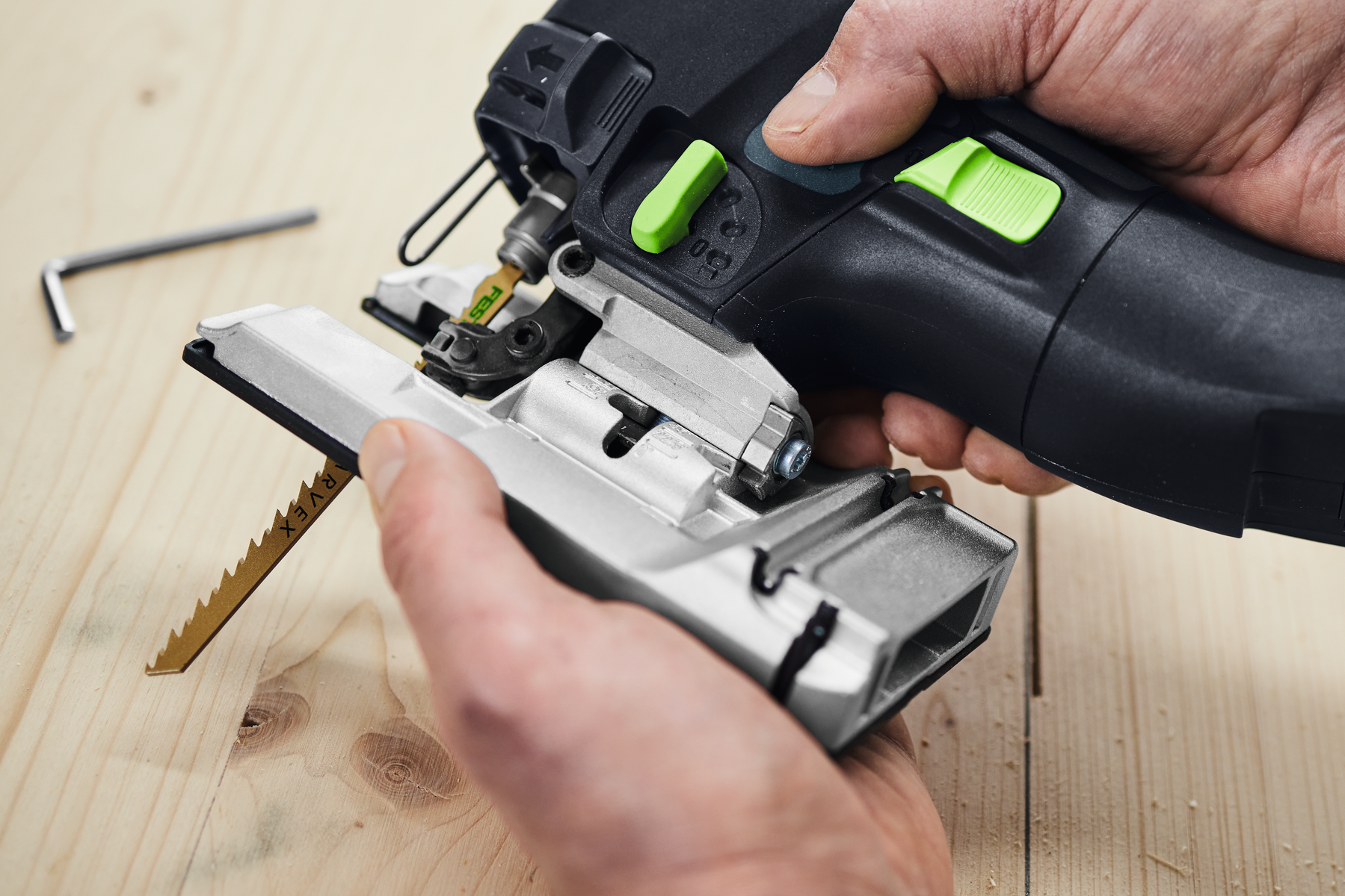 Festool Akku-Pendelstichsäge PSBC 500 EB-Basic
