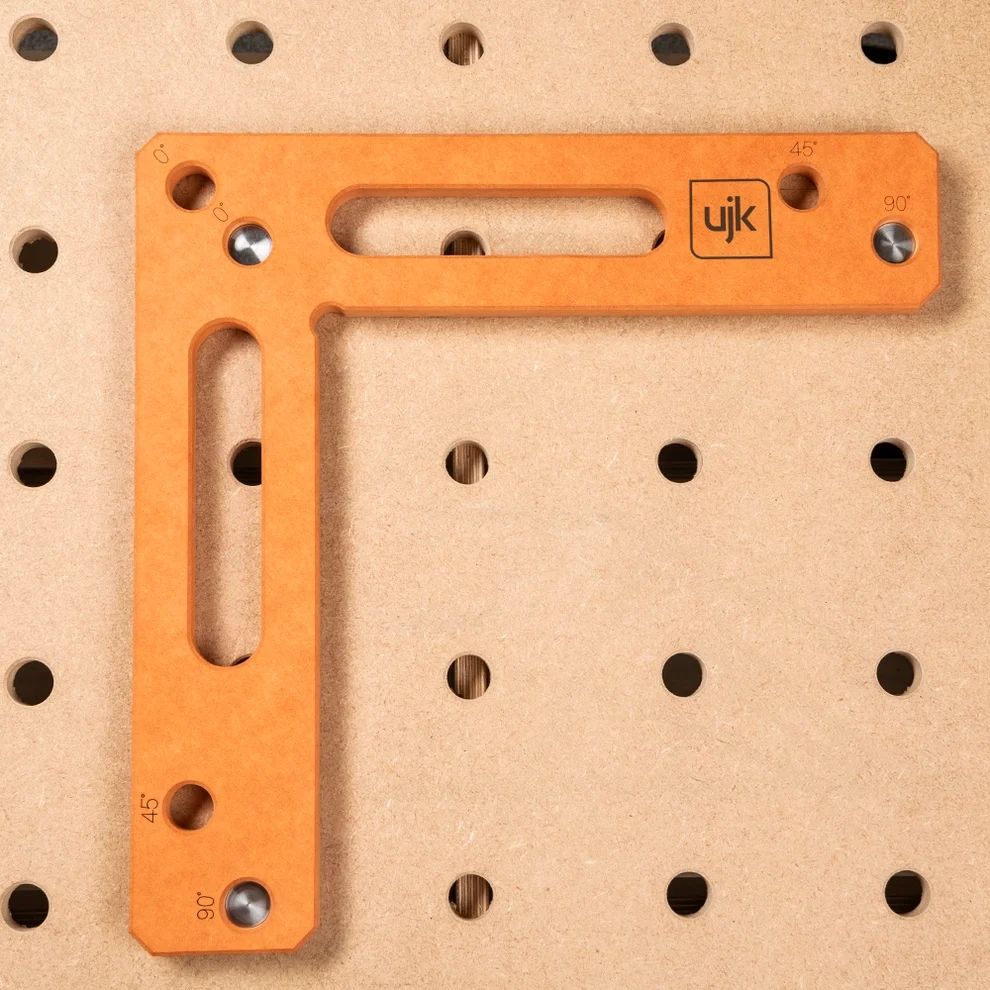 UJK Montagewinkel für ø20mm Lochsystem